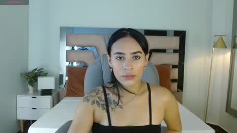 Ximena caro online show from June 4, 12:22 pm
