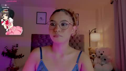 camila online show from February 18, 9:33 pm