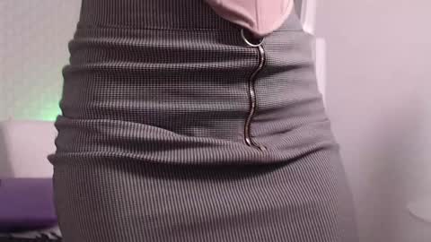 ximena suarez online show from January 9, 5:55 am