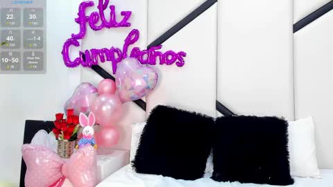 Snapshot of ximenacosta chatting on April 8, 1:00 pm ximenacosta online show from April 8, 1:00 pm