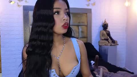 ximena online show from December 28, 6:06 am