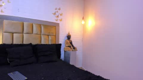 ximena online show from January 2, 11:52 am