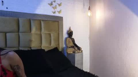 ximena online show from February 1, 9:35 pm