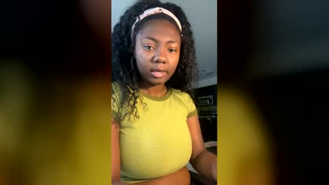 Snapshot of ximora212 chatting on March 30, 2:18 pm Ximora online show from March 30, 2:18 pm