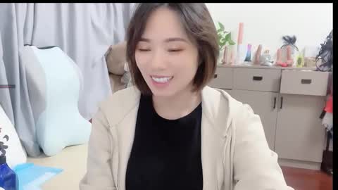 Snapshot of xinbao799322 chatting on November 1, 7:43 am xinbao799322 online show from November 1, 7:43 am