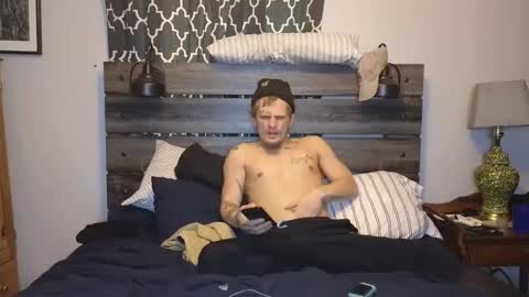 cant tell online show from February 3, 10:37 pm