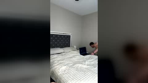 xmckennalynn online show from July 27, 3:24 am