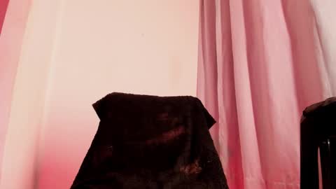 xmistresspervet online show from December 19, 9:11 pm