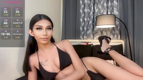 Snapshot of xno_other_womanx chatting on January 30, 12:37 pm xno_other_womanx online show from January 30, 12:37 pm