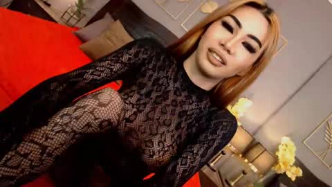Snapshot of xno_other_womanx chatting on February 5, 9:29 pm xno_other_womanx online show from February 5, 9:29 pm