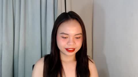 nathalie online show from February 12, 12:16 am