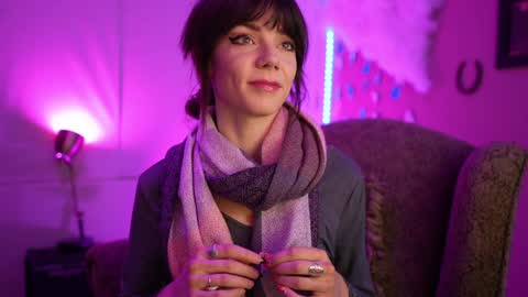 Bella Bondai online show from January 25, 7:38 am