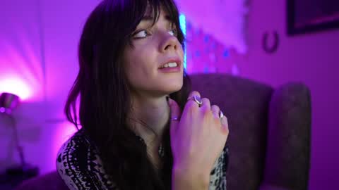 Bella Bondai online show from January 29, 10:27 am