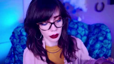 Bella Bondai online show from November 23, 3:28 am