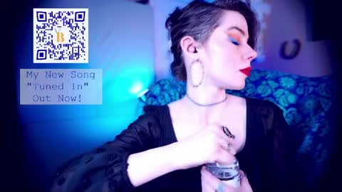 Snapshot of xobondaixo chatting on May 14, 1:23 am Bella Bondai online show from May 14, 1:23 am