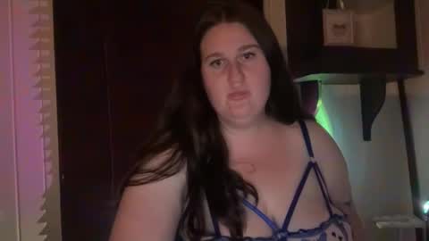 xopeachybaby online show from April 30, 11:49 am