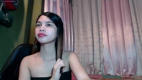 Snapshot of xoxobeatrice22 chatting on February 21, 11:39 pm xoxobeatrice22 online show from February 21, 11:39 pm