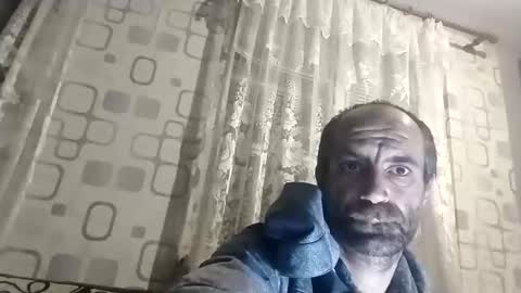 xploid1982 online show from October 26, 9:42 pm