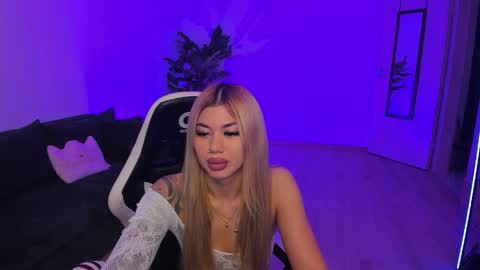 xpuka online show from April 2, 4:04 pm