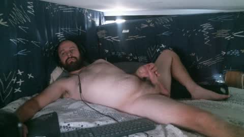 Red online show from January 2, 5:03 am