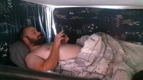 Red online show from January 2, 6:45 pm