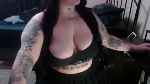 xorileyschembri online show from January 22, 2:04 am