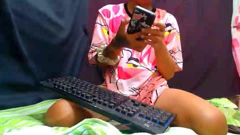 Ask Me Baby  online show from May 18, 4:07 am