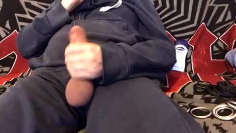 XslashmeX online show from February 7, 9:07 pm