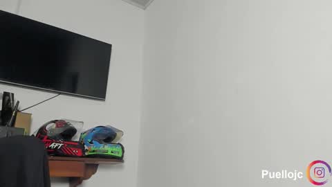 Snapshot of xtipp3r chatting on February 20, 11:22 am Stipp3r online show from February 20, 11:22 am