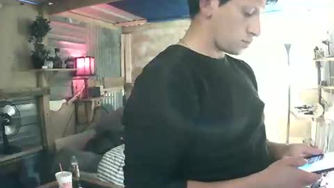 Snapshot of xvatx chatting on December 16, 6:13 pm xvatx online show from December 16, 6:13 pm