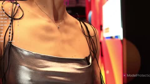 FrancyStepmom and YStepson    INTERESTED IN A GIRL-GIRL COLLABORATION  TEXT ME HERE  or INSTAGRAM online show from September 28, 12:54 pm