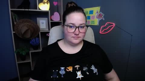 xx daniella xx online show from May 16, 6:32 am