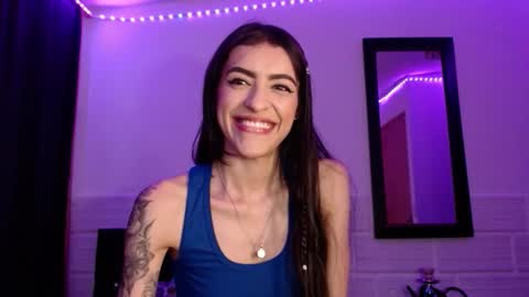 Snapshot of xx_johnson_xx chatting on November 21, 4:44 am VALE online show from November 21, 4:44 am