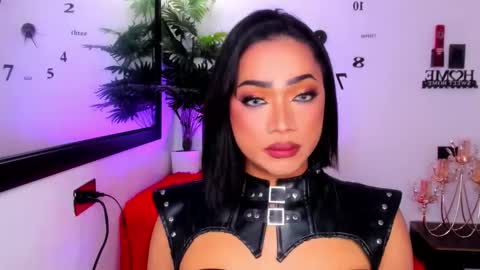 xxasian_goddessxx online show from March 13, 10:22 am