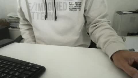 Snapshot of xxberlin_1976xx chatting on October 1, 8:09 am Sally Alex online show from October 1, 8:09 am