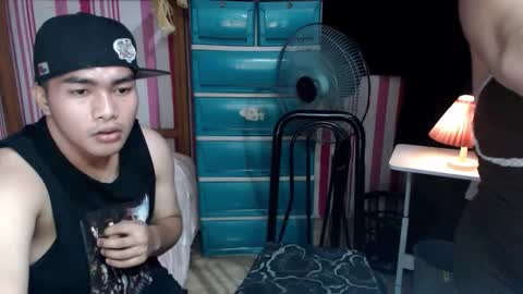 Snapshot of xxbigcockchrissxx chatting on March 3, 7:31 pm xxbigcockchrissxx online show from March 3, 7:31 pm