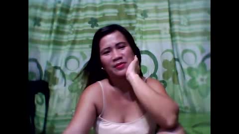 Snapshot of xxchuchuxx chatting on February 3, 1:51 pm xxchuchuxx online show from February 3, 1:51 pm