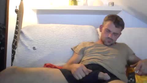 Snapshot of xxdirty_slut_boyxx chatting on September 9, 9:25 pm xxdirty_slut_boyxx online show from September 9, 9:25 pm
