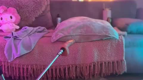 xxfairyxgiiirlxx online show from April 2, 7:00 pm