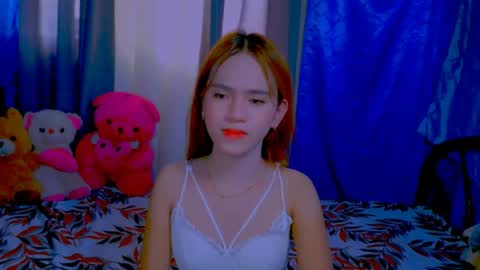 Snapshot of xxfiona chatting on May 22, 7:59 am Fiona online show from May 22, 7:59 am