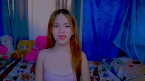 Snapshot of xxfiona chatting on June 13, 9:07 am Fiona online show from June 13, 9:07 am