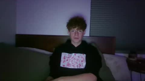 Snapshot of xxginger_ chatting on September 15, 6:35 am XxGinger online show from September 15, 6:35 am