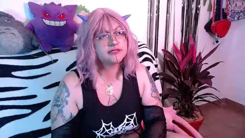 Snapshot of xxgreengoodxx chatting on February 21, 10:00 pm xxgreengoodxx online show from February 21, 10:00 pm