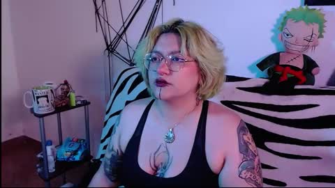 Snapshot of xxgreengoodxx chatting on March 3, 10:15 pm xxgreengoodxx online show from March 3, 10:15 pm