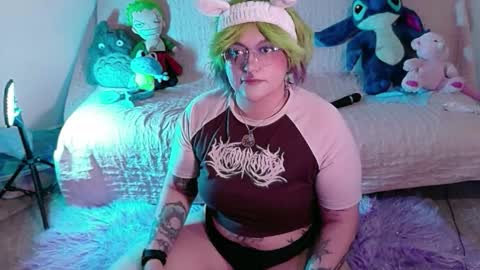 Snapshot of xxgreengoodxx chatting on March 27, 7:24 pm xxgreengoodxx online show from March 27, 7:24 pm