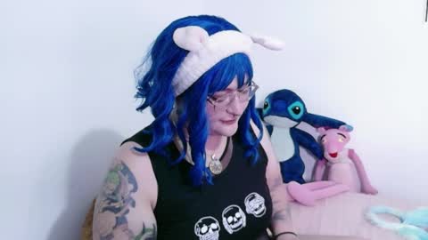 Snapshot of xxgreengoodxx chatting on April 5, 9:01 pm xxgreengoodxx online show from April 5, 9:01 pm
