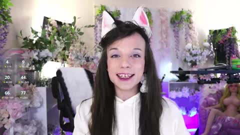 Snapshot of xxhayleemariexx chatting on February 2, 12:09 am Haylee Marie online show from February 2, 12:09 am