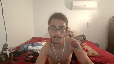 Snapshot of xxjasoneecxx chatting on December 29, 1:24 am XxJasoneecxX online show from December 29, 1:24 am