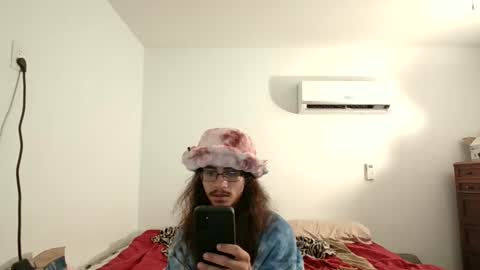 Snapshot of xxjasoneecxx chatting on January 1, 4:18 am XxJasoneecxX online show from January 1, 4:18 am