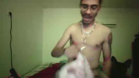 Snapshot of xxjasoneecxx chatting on January 16, 12:45 am XxJasoneecxX online show from January 16, 12:45 am